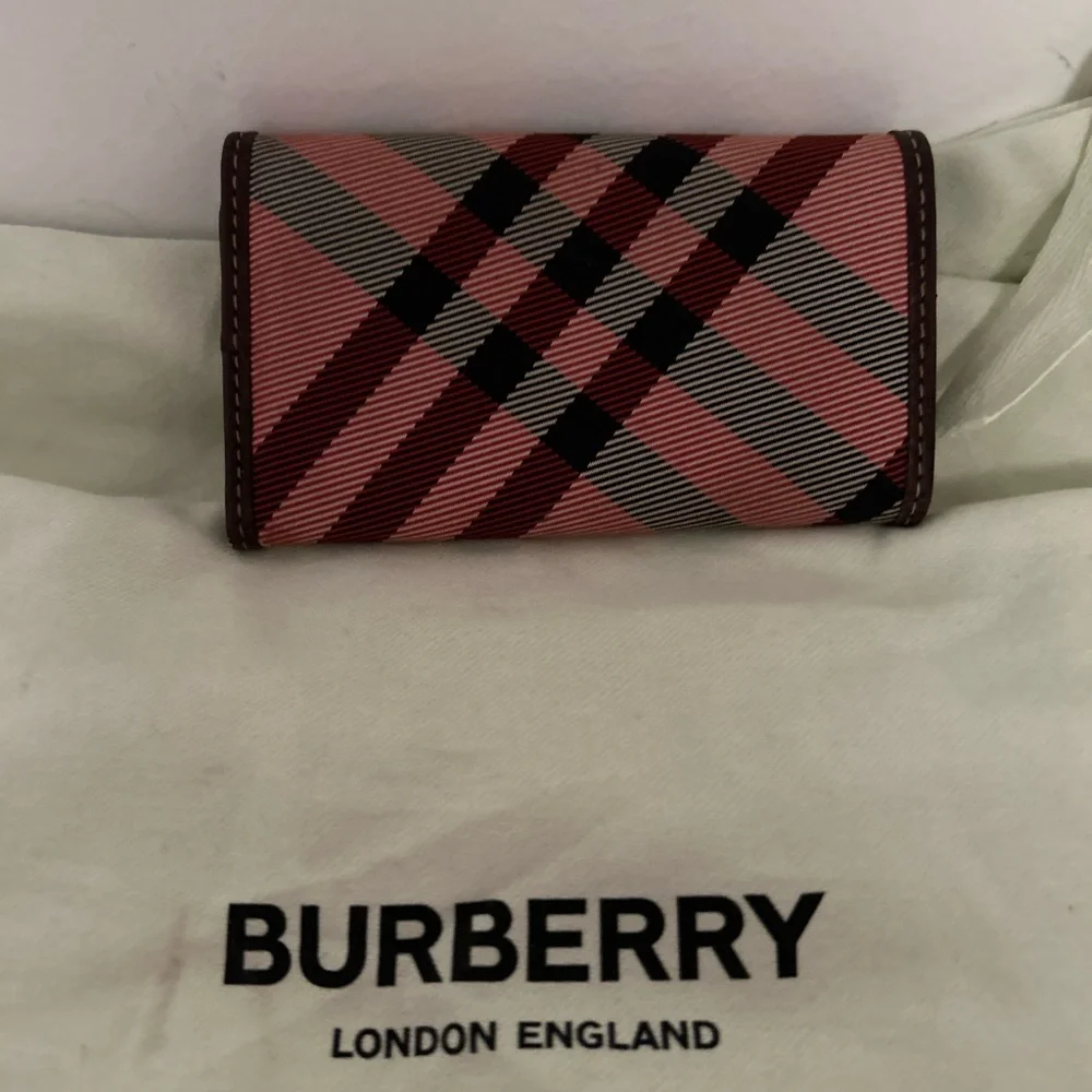 Burberry Pink and Black Checkered key case/card holder - Picture 2 of 6